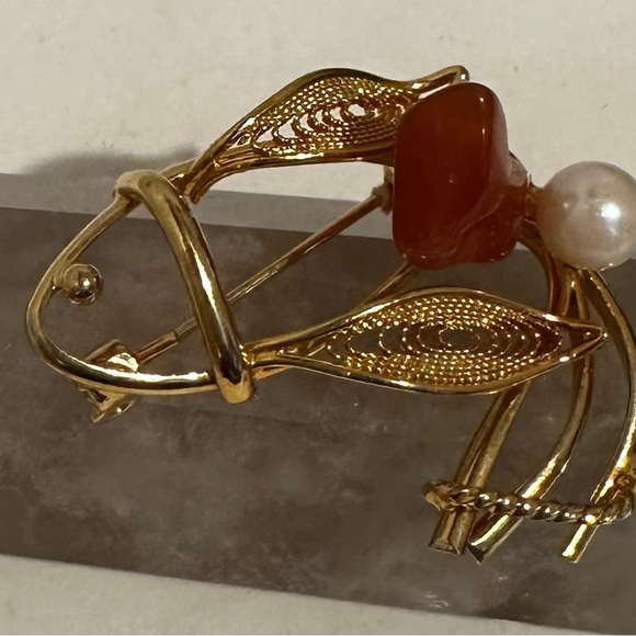 Gold filled brooch - Picture 5 of 5